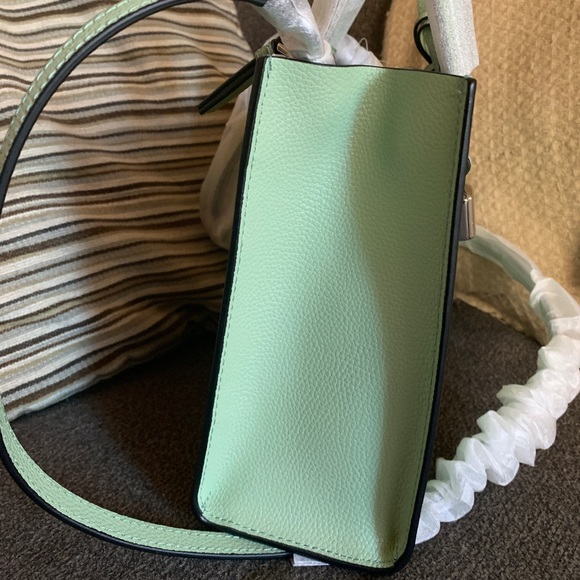 Authentic MARC JACOBS Leather 2 compartments zip Satchel/Crosby - Picture 10 of 14